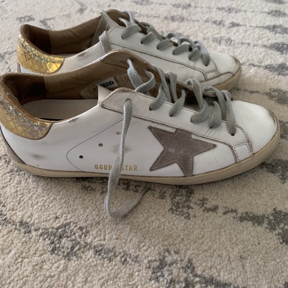 Golden Goose Tan Star with gold back - Picture 2 of 7